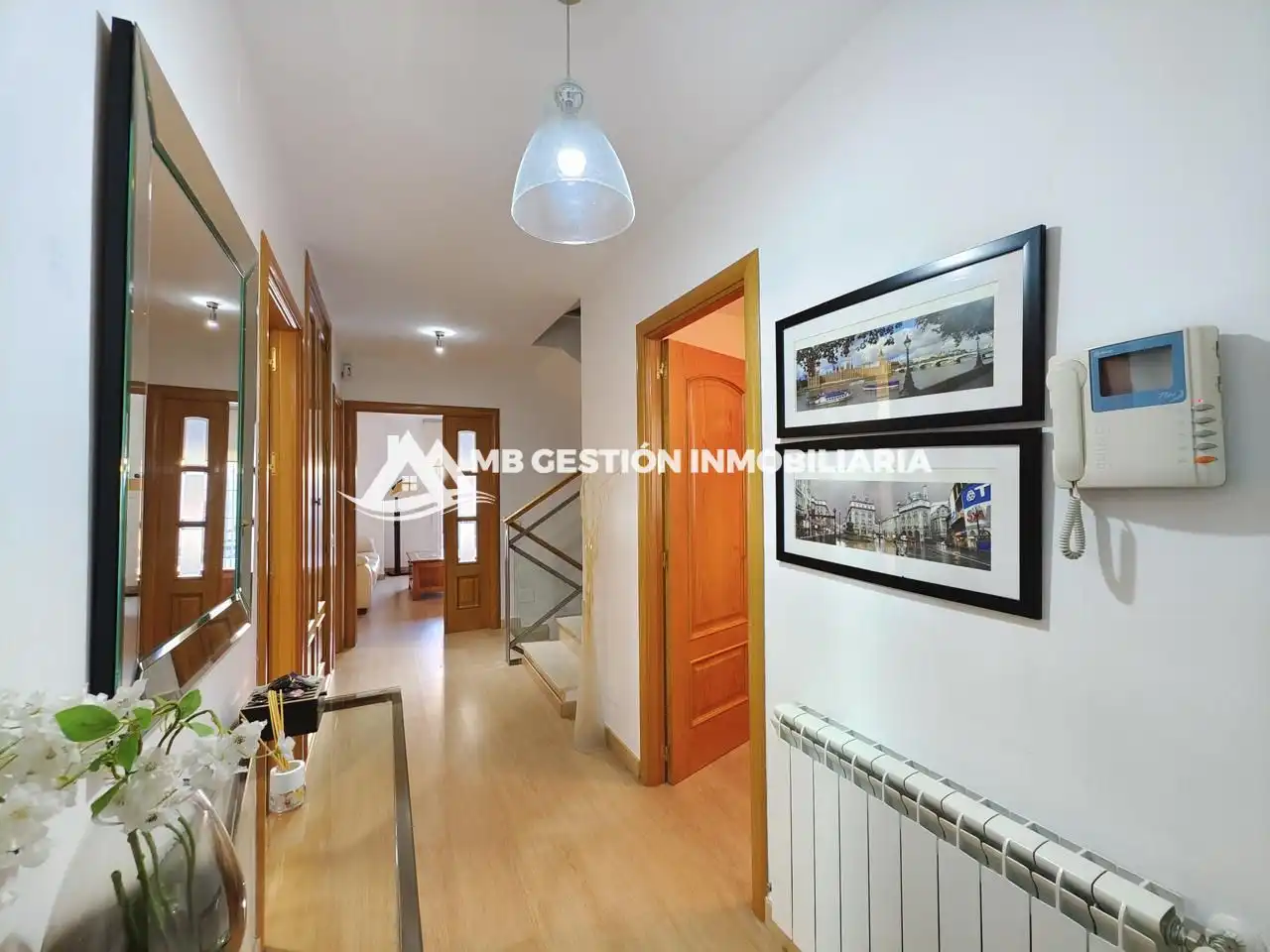 Detached homes for sale in Calle de Luarca, La Serna