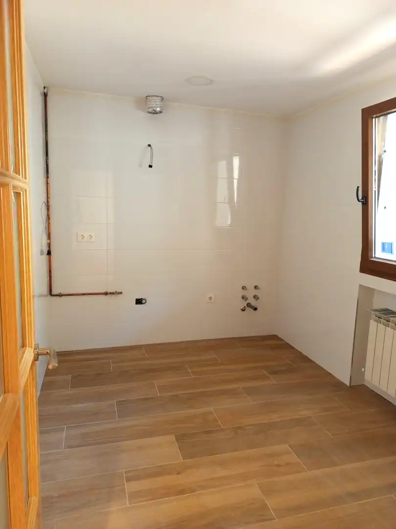 Baño de Ático en venta en Valladolid con Calefacción, Terraza y Trastero