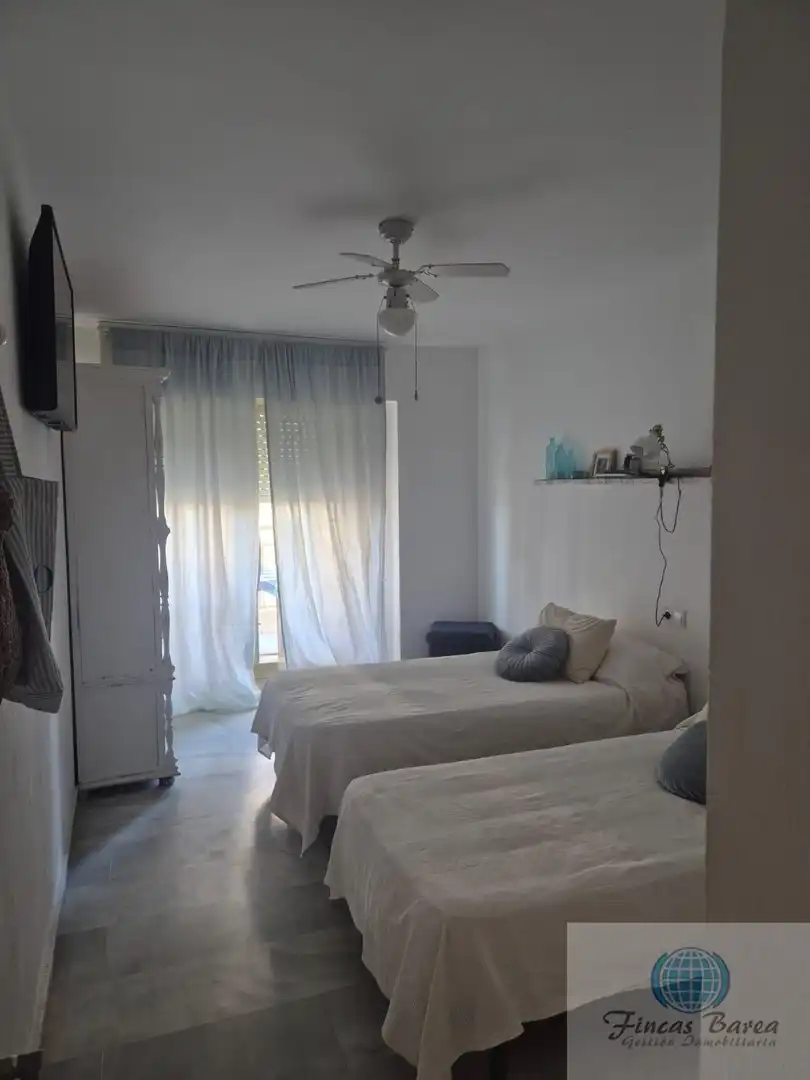 Schlafzimmer von Wohnung zum Verkauf in Fuengirola mit Klimaanlage und Terrasse
