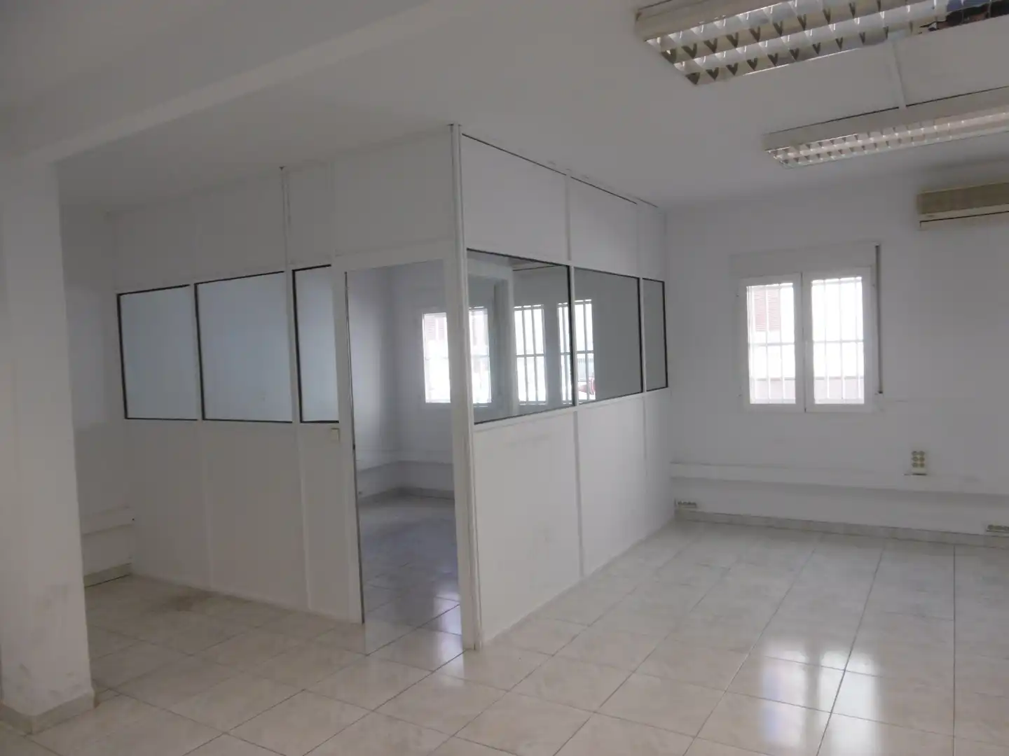 Office for rent in Madrid  with Air Conditioner and Heating