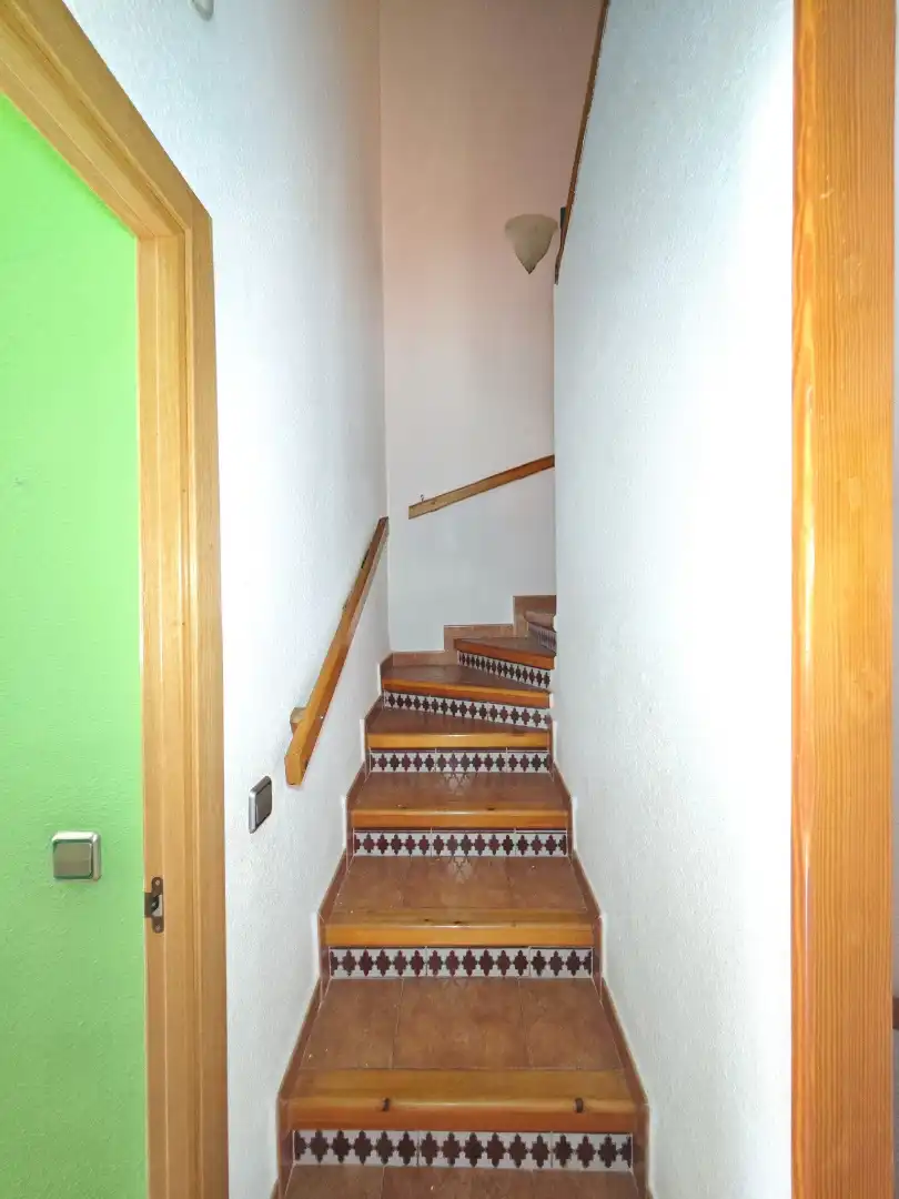 Casa adosada en venta en Toledo con Aire acondicionado, Calefacción y Horno