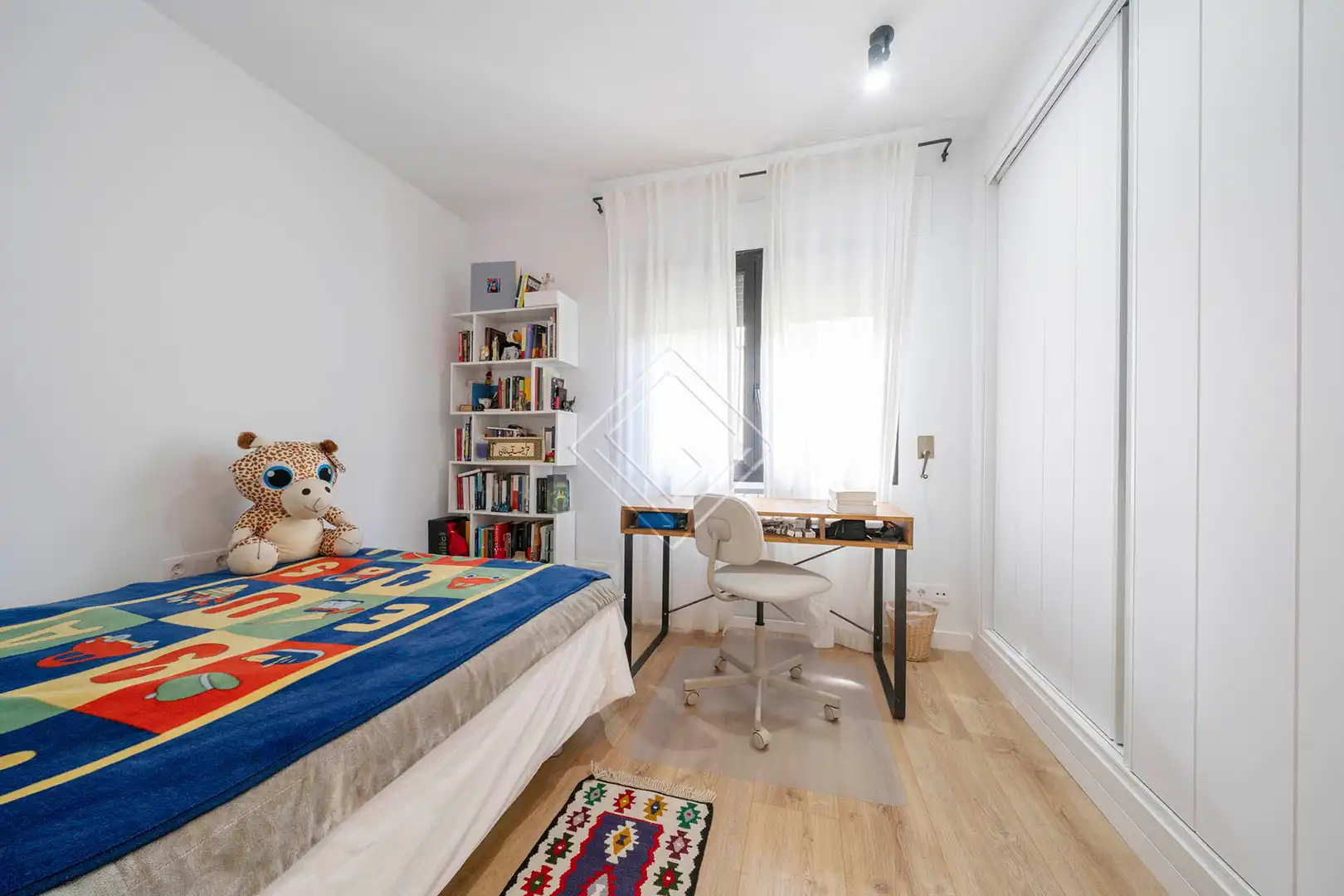 Habitación de Casa o chalet en venta en Pozuelo de Alarcón con Aire acondicionado, Jardín privado y Terraza