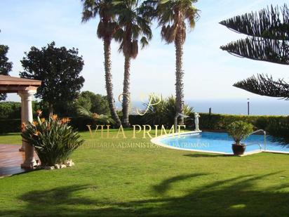 Jardí de Casa o xalet en venda en Calella amb Aire condicionat, Calefacció i Jardí privat