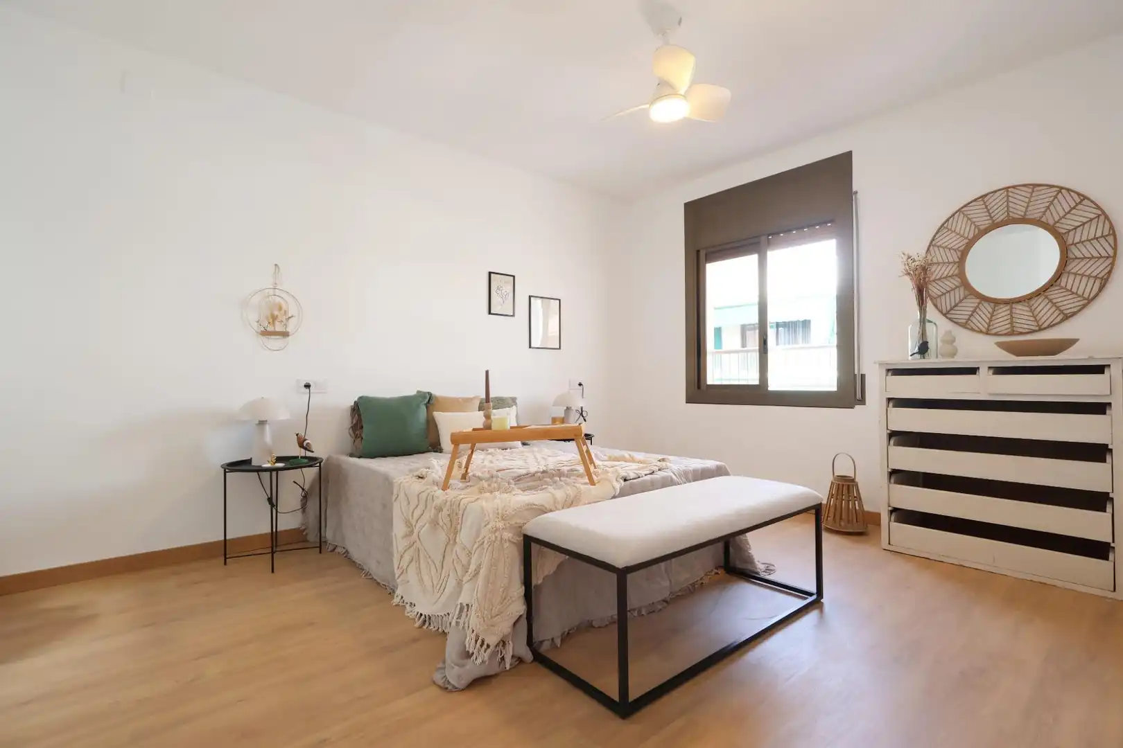 Habitación de Piso en venta en Vilanova i la Geltrú con Parquet, Trastero y Balcón