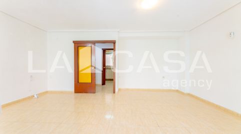 Foto 2 de Piso en venta en Carrer del Poeta Mas I Ros, Ciutat Jardí, Valencia Capital