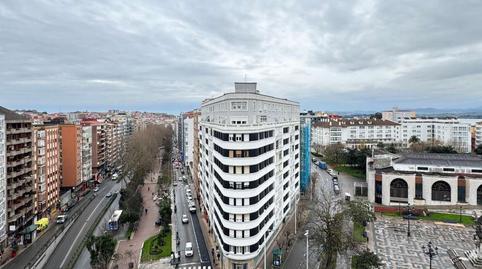 Foto 2 de Pis de lloguer a Avenida de Valdecilla, Cuatro Caminos, Cantabria