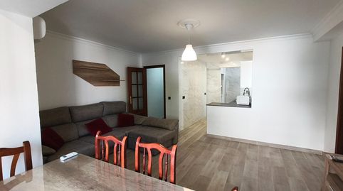 Foto 2 de Piso en venta en Calle Paloma, Alcalá del Río, Sevilla