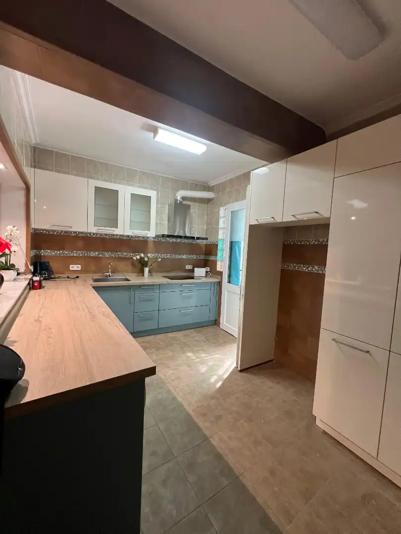 Kitchen of Houses for sale in Sevilla  with Air Conditioner