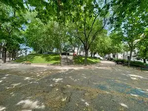 Vista exterior de Pis en venda en Madrid amb Terrassa