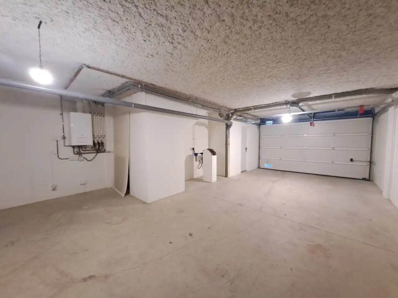 Houses for sale in Valdorros  with Heating, Private garden and Parquet flooring