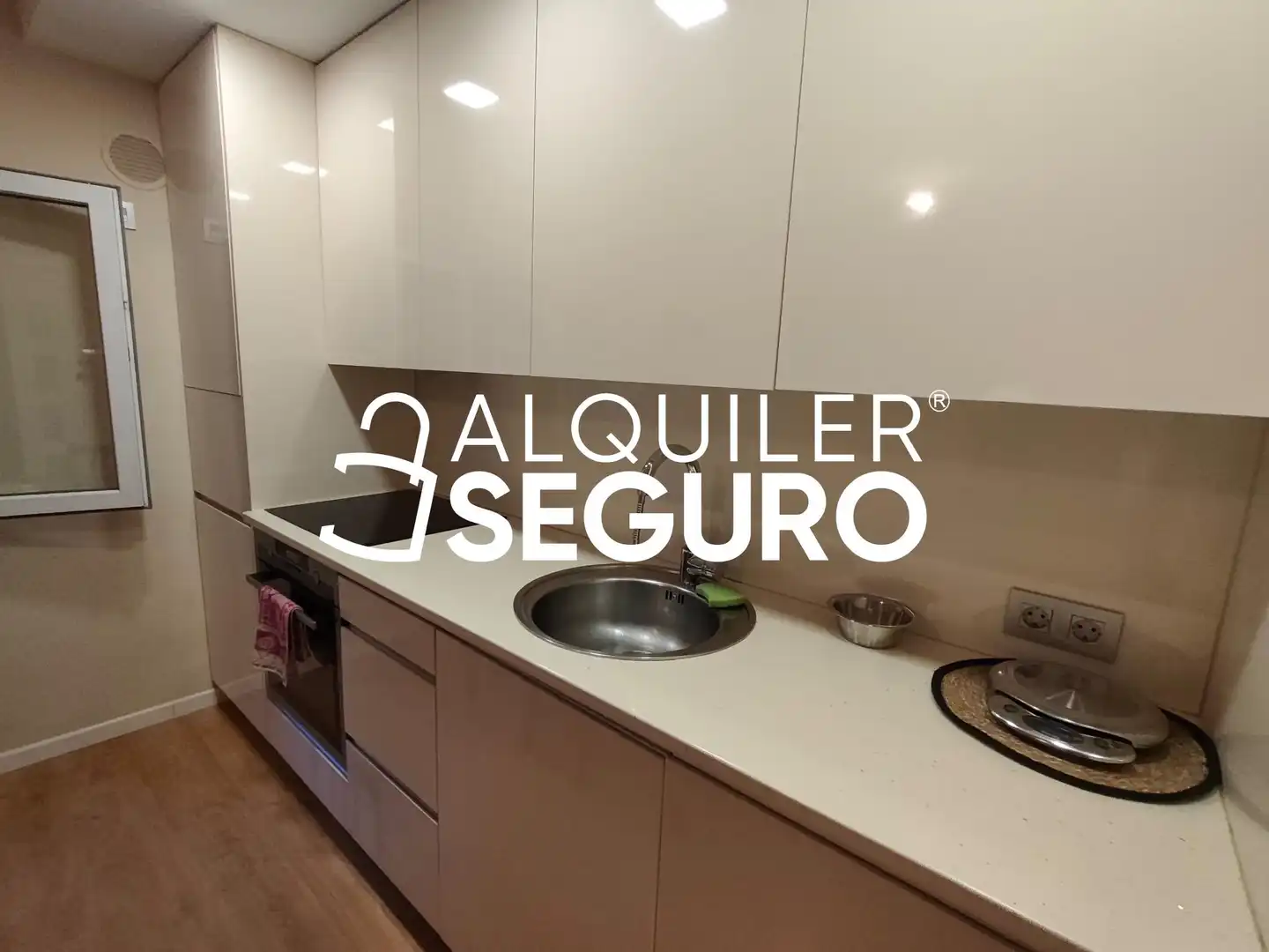Piso con ascensor en alquiler en Fermin Caballero, imagen 7