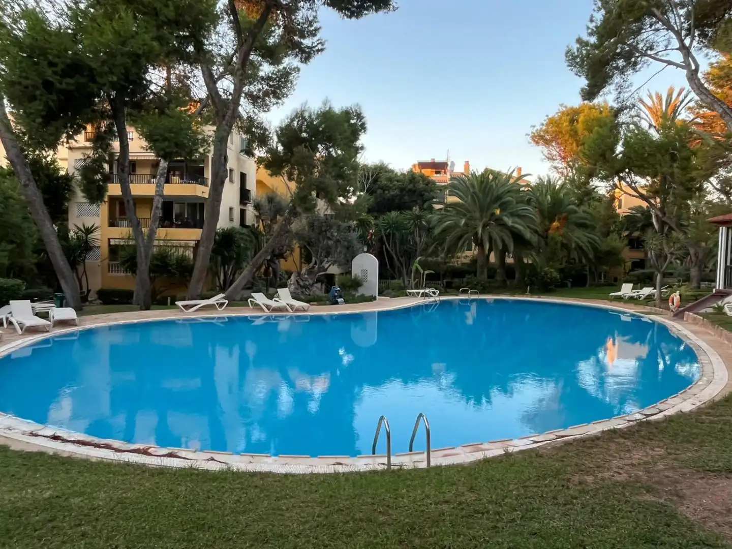 Penthouse with pool to rent in Santa Ponça, imagen 4