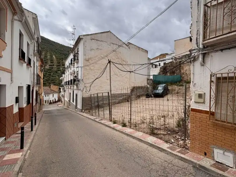 Vista exterior de Residencial en venta en Algarinejo, Granada