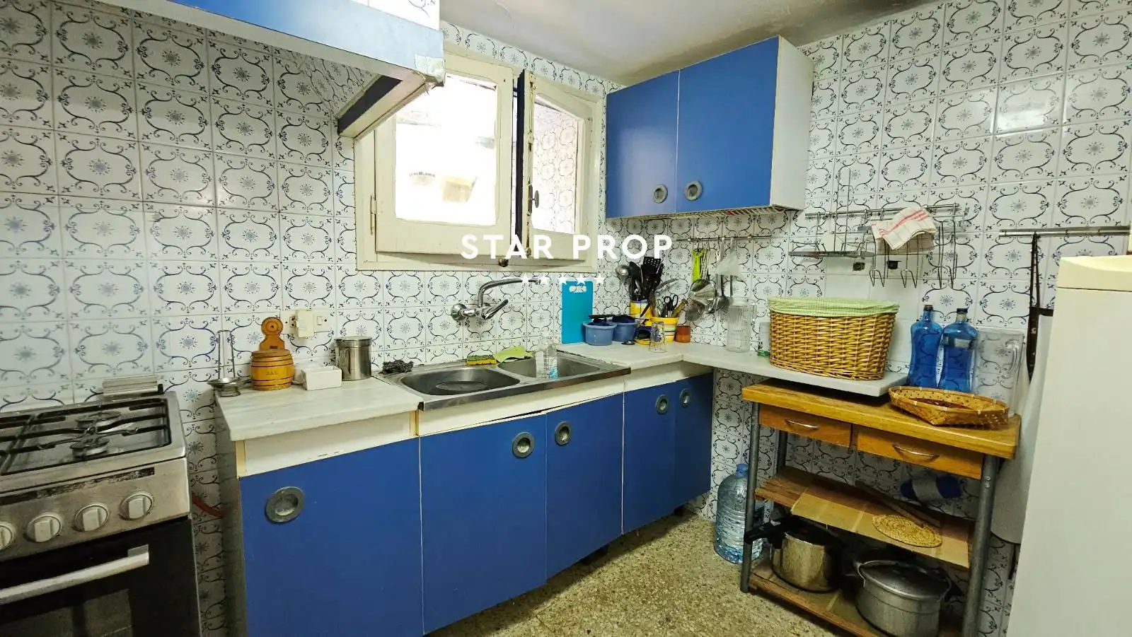 Cuina de Casa o xalet en venda en Colera amb Terrassa, Traster i Moblat