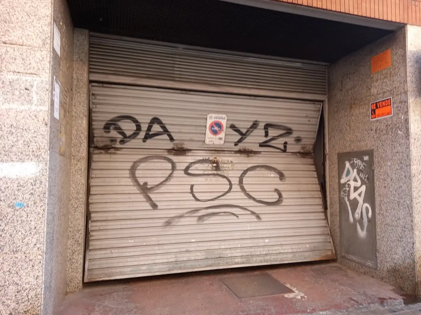 Garaje en venta en Montigalà - Sant Crist