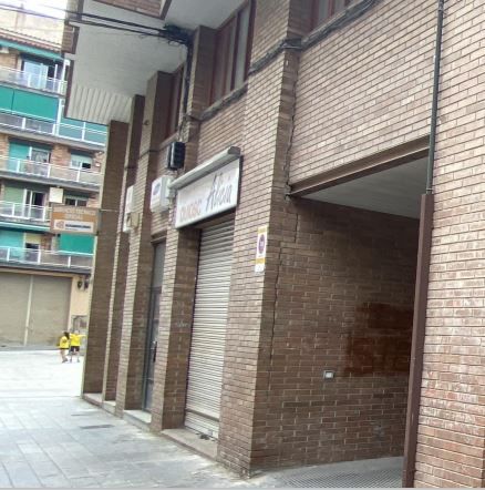 Premises for sale in  Lleida Capital
