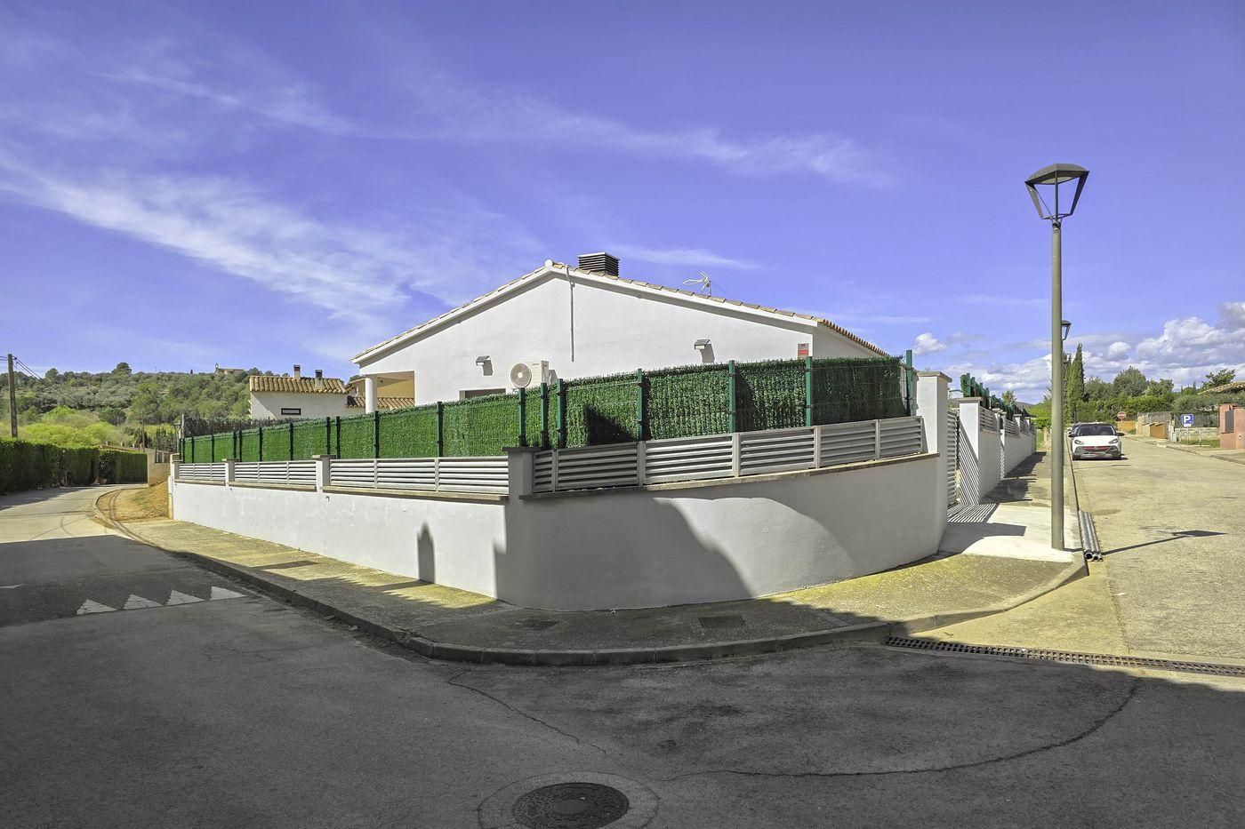 Exterior view of House or chalet for sale in Cistella  with Heating, Private garden and Terrace
