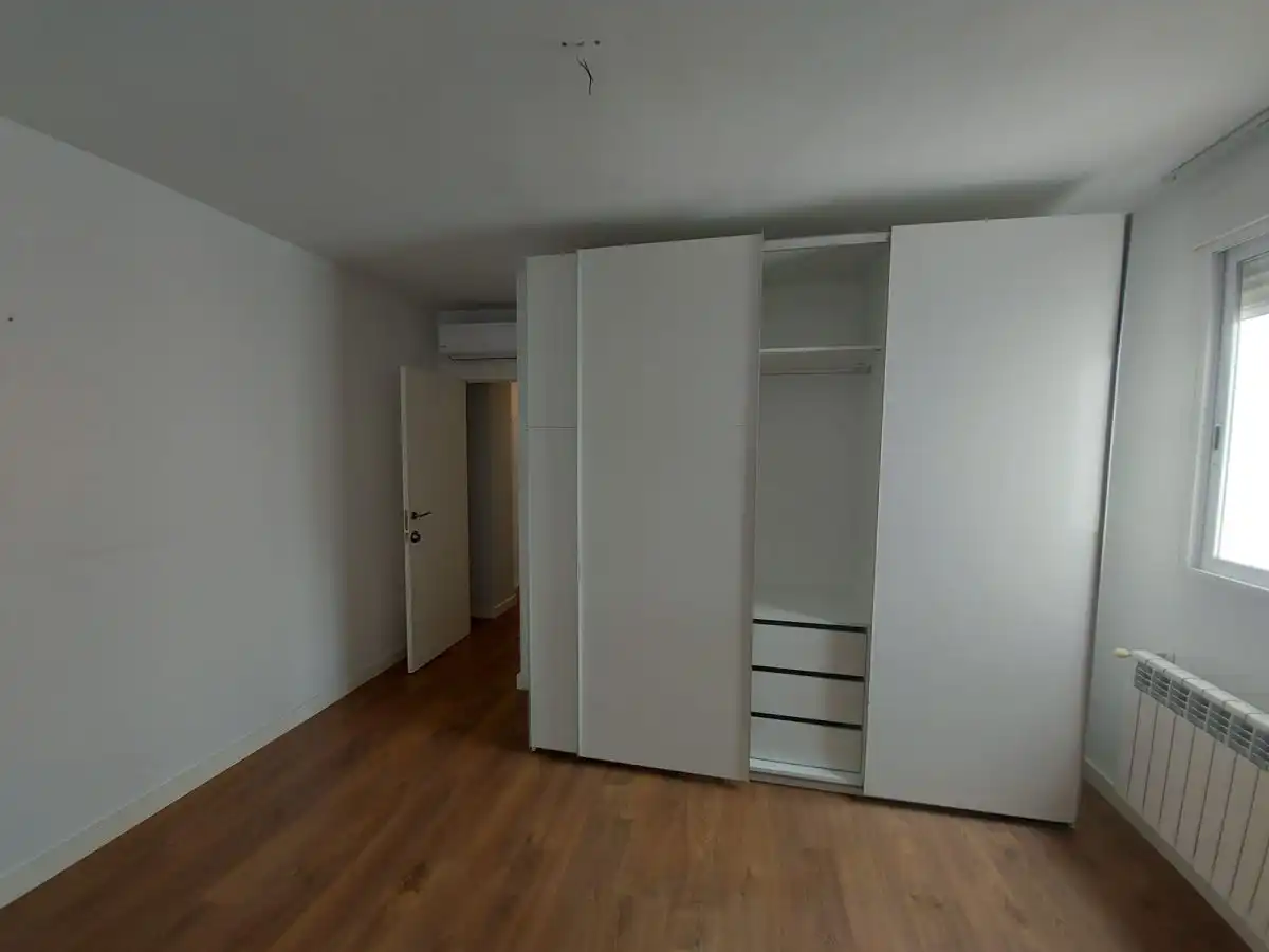 Piso de alquiler en de Andalucia, Hospital