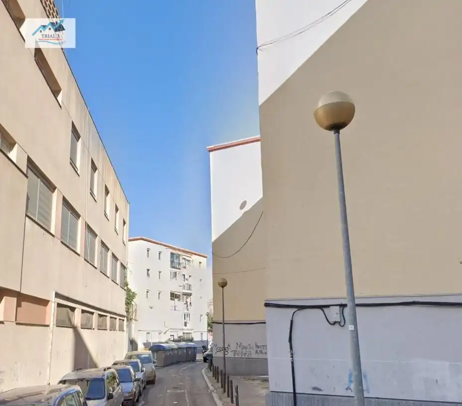 Piso en venta en Calle CACERES, imagen 2