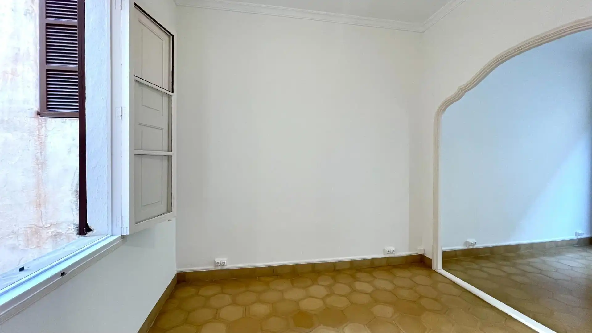 Bedroom of Flat for rent in  Palma de Mallorca  with Air Conditioner and Balcony