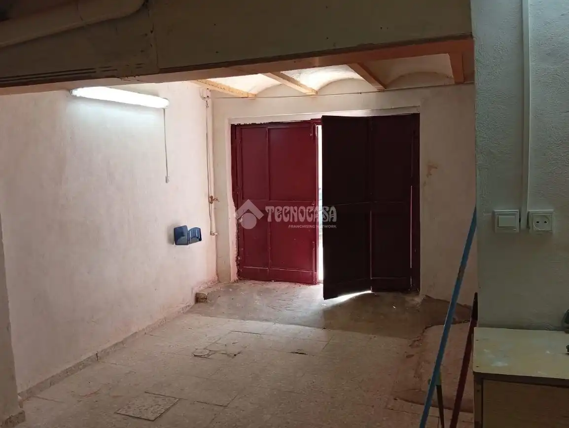 Casa adosada en venda en Jaén amb Aire condicionat, Terrassa i Moblat