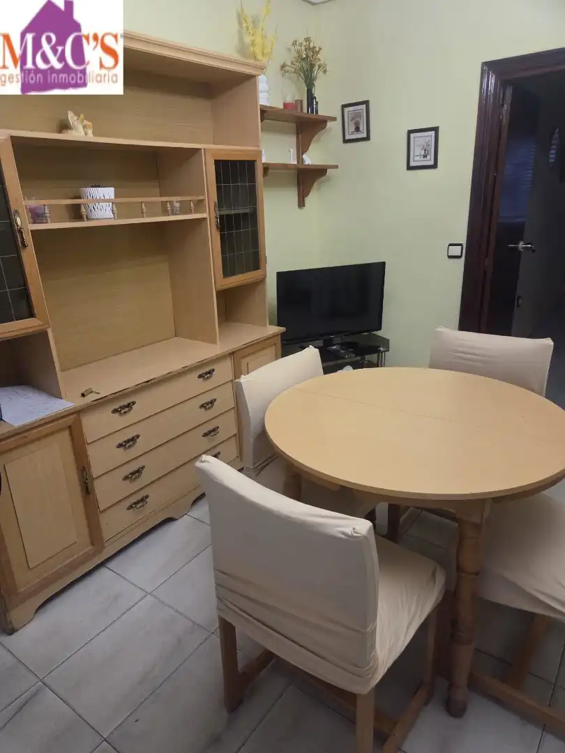 Dining room of Flat for sale in PAU 2-600