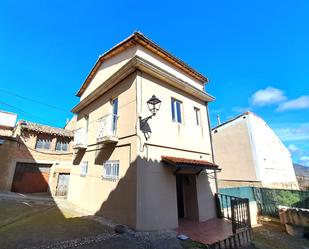 Vista exterior de Casa o xalet en venda en Ollauri amb Balcó