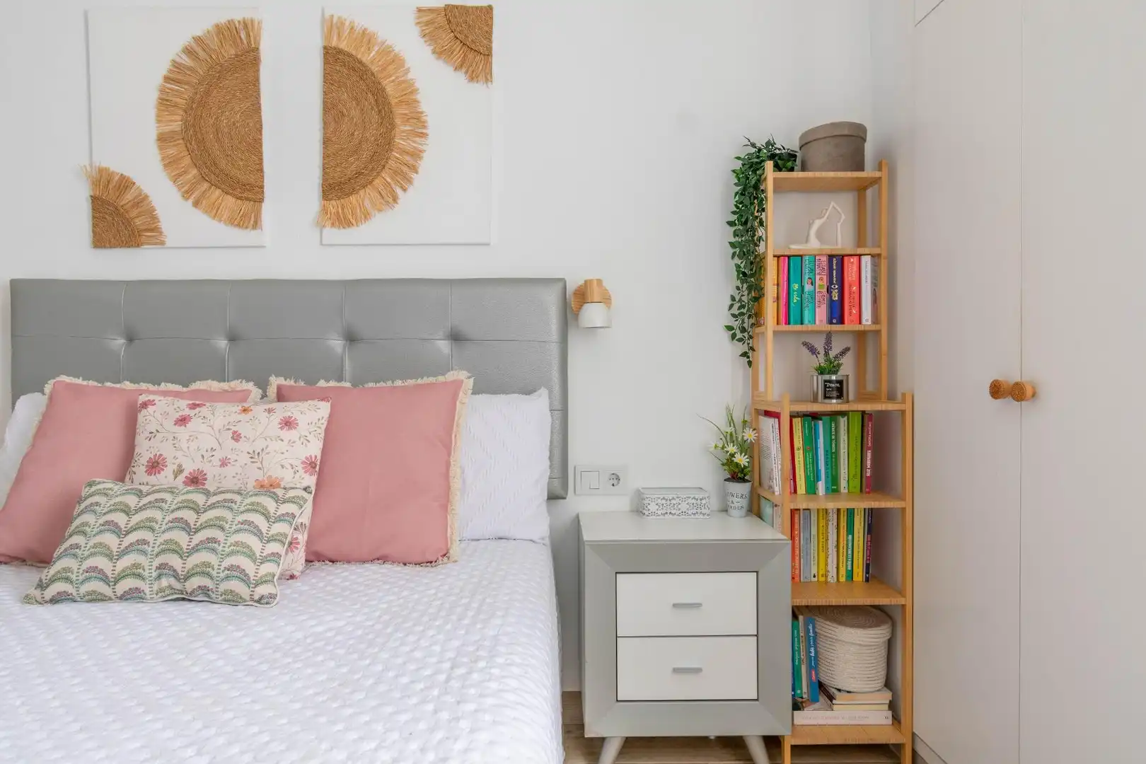 Habitación de Piso en venta en Almería con Aire acondicionado y Terraza