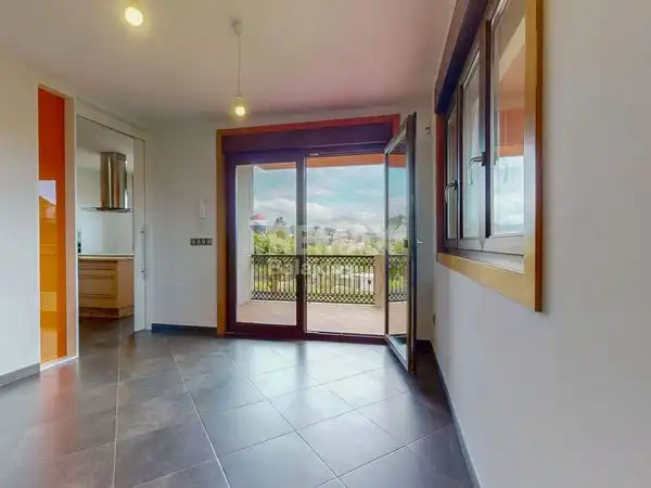 Casa o chalet en venta en Vigo  con Calefacción, Jardín privado y Terraza