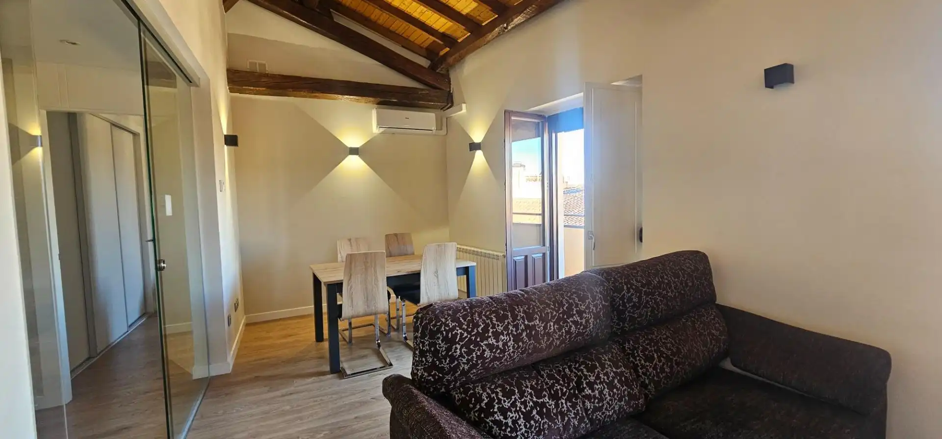 Sala de estar de Edificio en venta en Zamora Capital 
