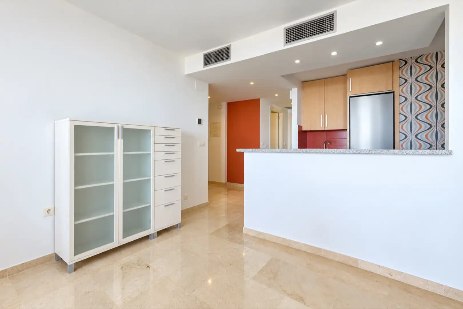 Kitchen of Apartments for sale in Calahonda 