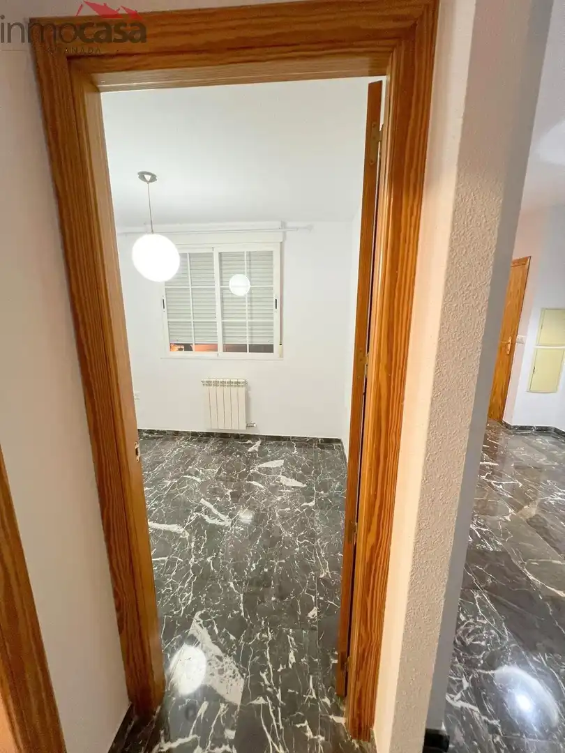 Habitación de Piso de alquiler en Armilla con Calefacción, Trastero y Balcón