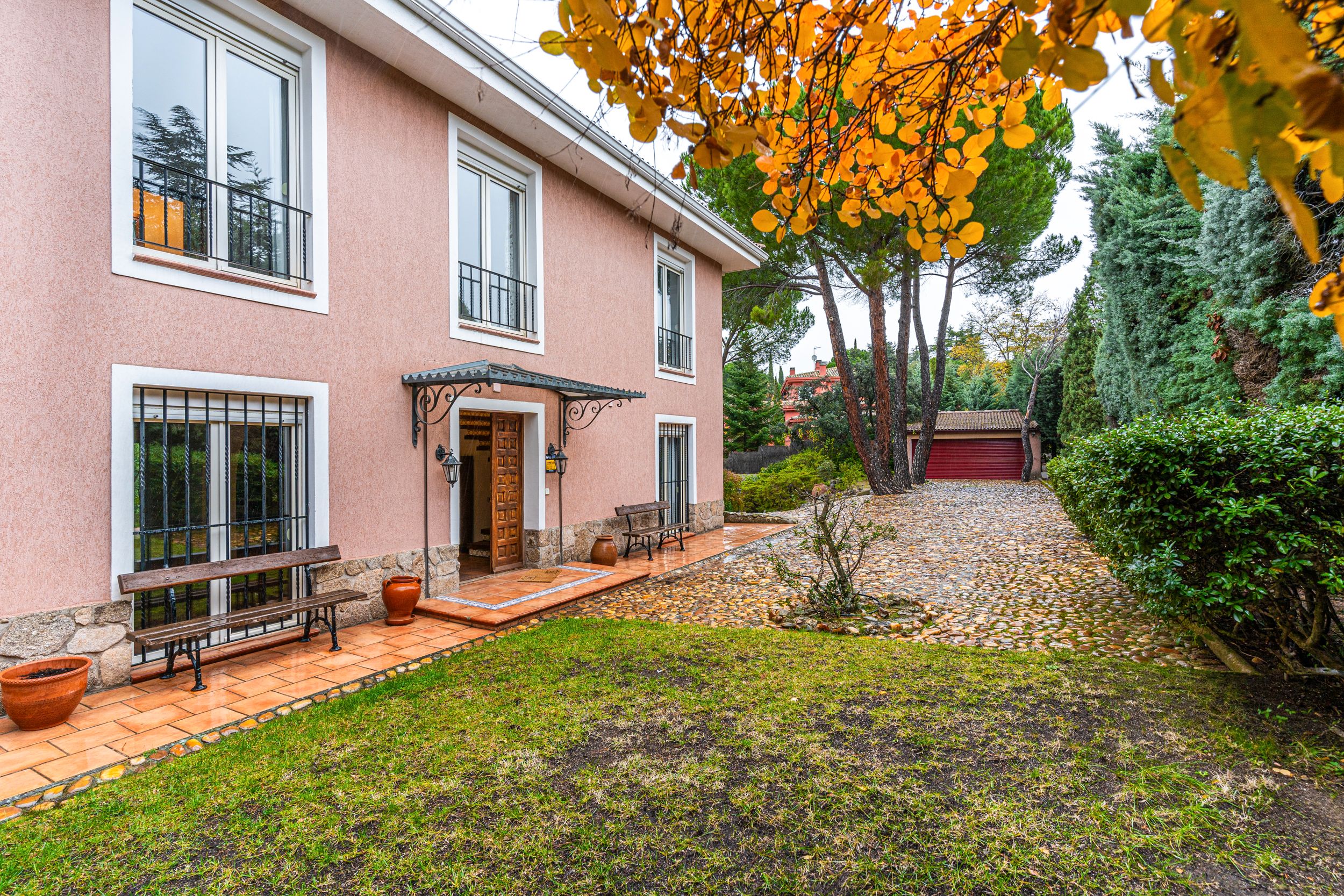 Garden of House or chalet for sale in Torrelodones  with Air Conditioner, Heating and Private garden