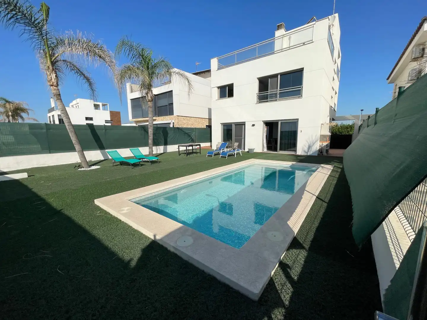Piscina de Casa o chalet en venta en Burriana / Borriana con Aire acondicionado, Jardín privado y Trastero