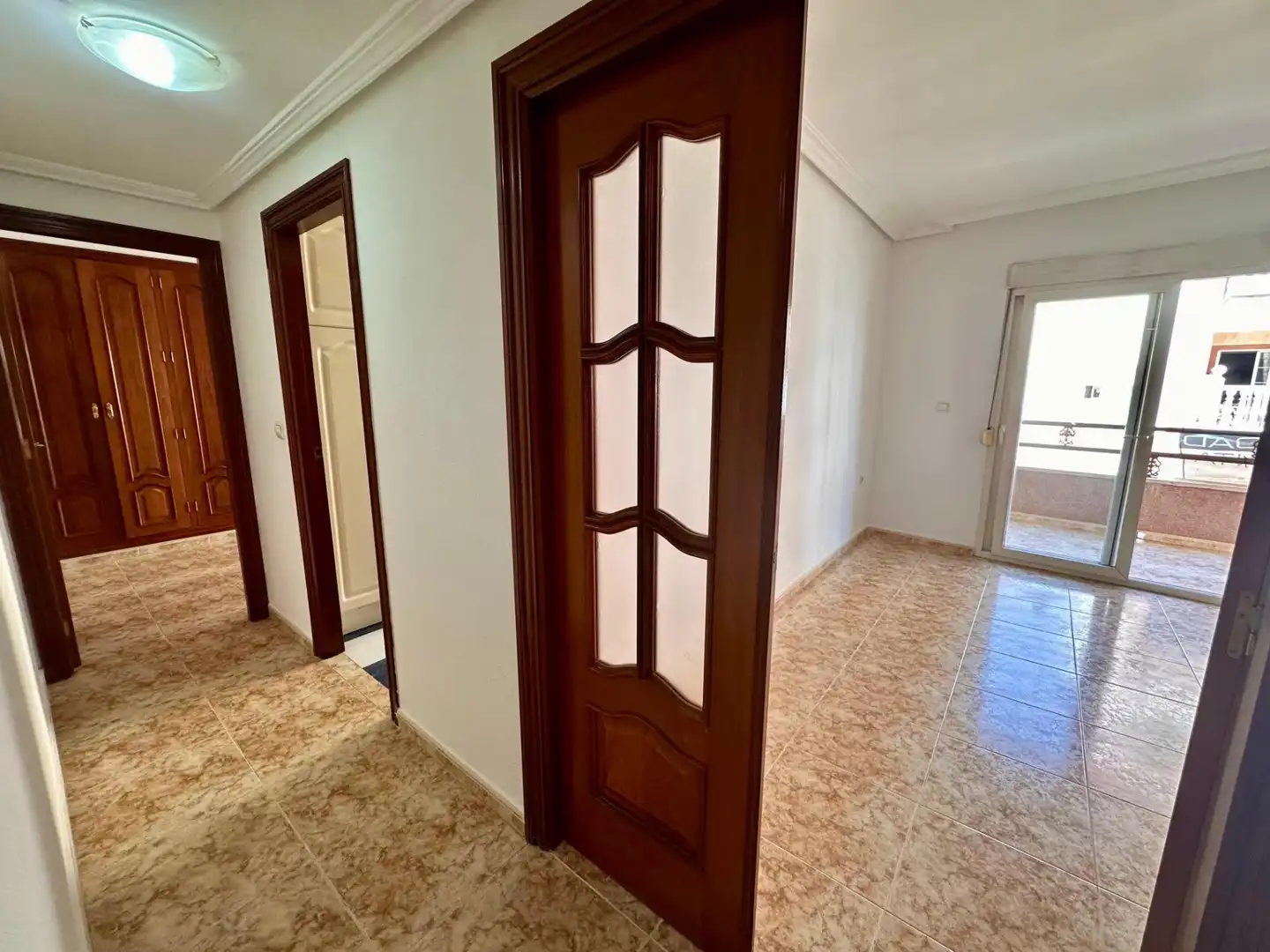 Apartamento en venta en Torrevieja con Aire acondicionado, Jardín privado y Amueblado