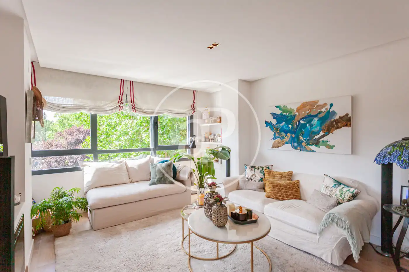 Sala d'estar de Àtic en venda en Pozuelo de Alarcón amb Aire condicionat, Calefacció i Jardí privat