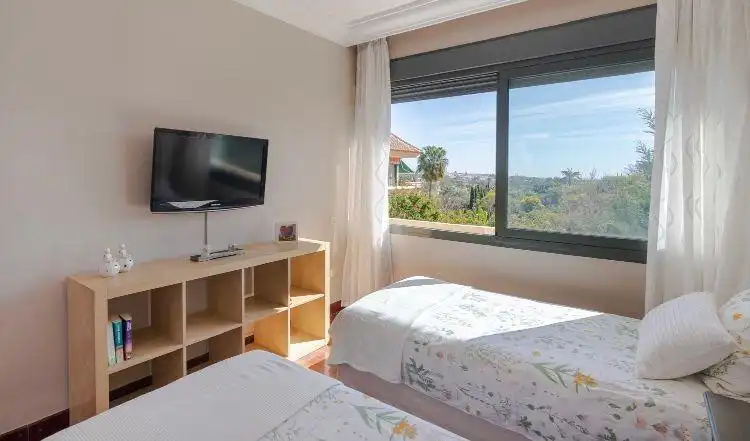 Dúplex amb piscina en venda a Nueva Andalucía, imagen 10