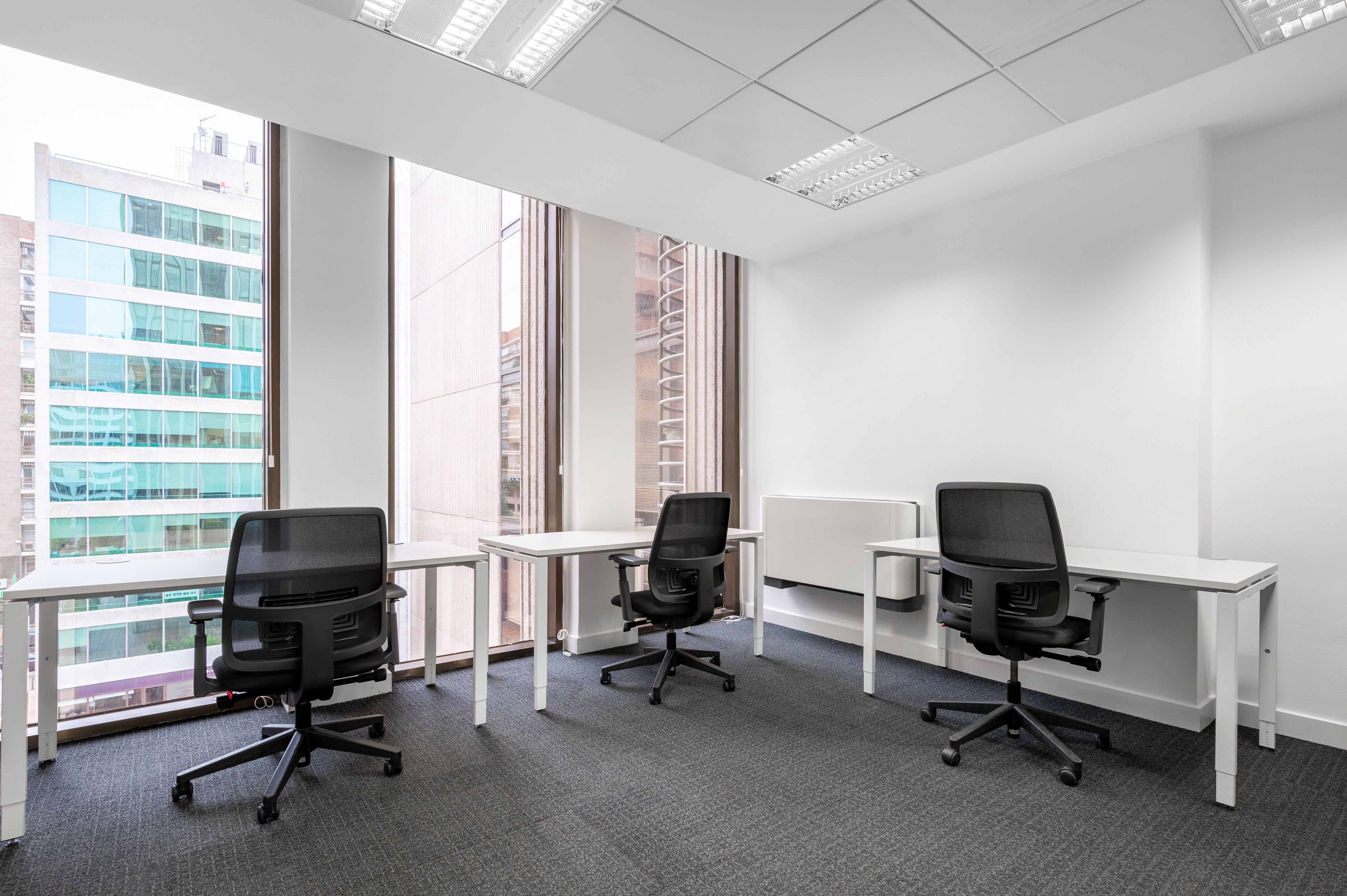 Office to rent in  Madrid Capital  with Air Conditioner, Heating and Furnished