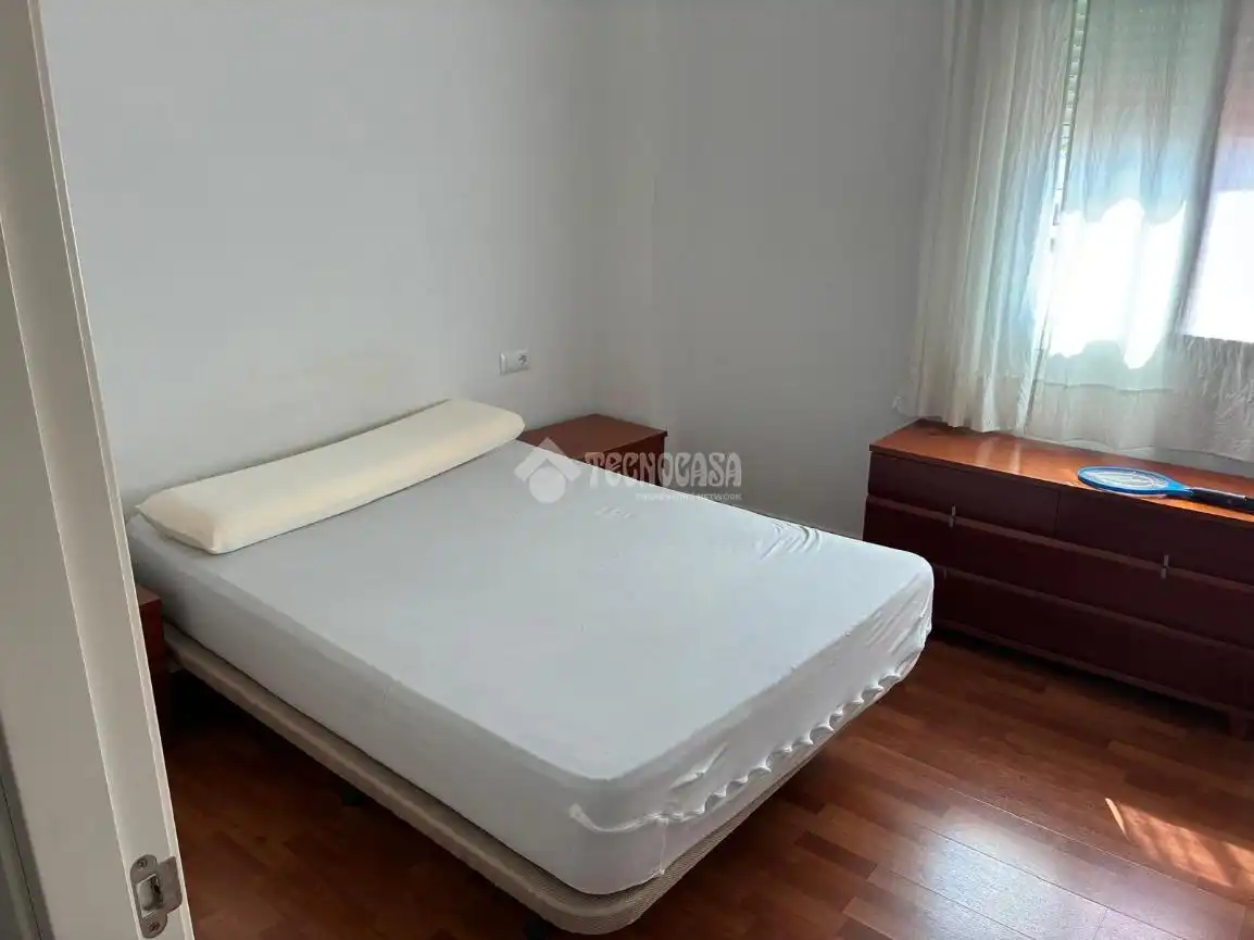 Habitación de Ático de alquiler en Sevilla con Aire acondicionado, Terraza y Piscina