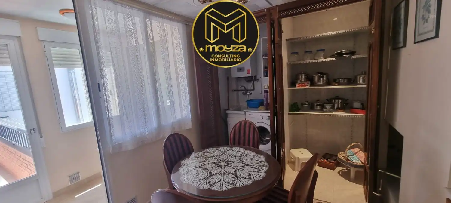 Piso con terraza en venta en Martos, imagen 9