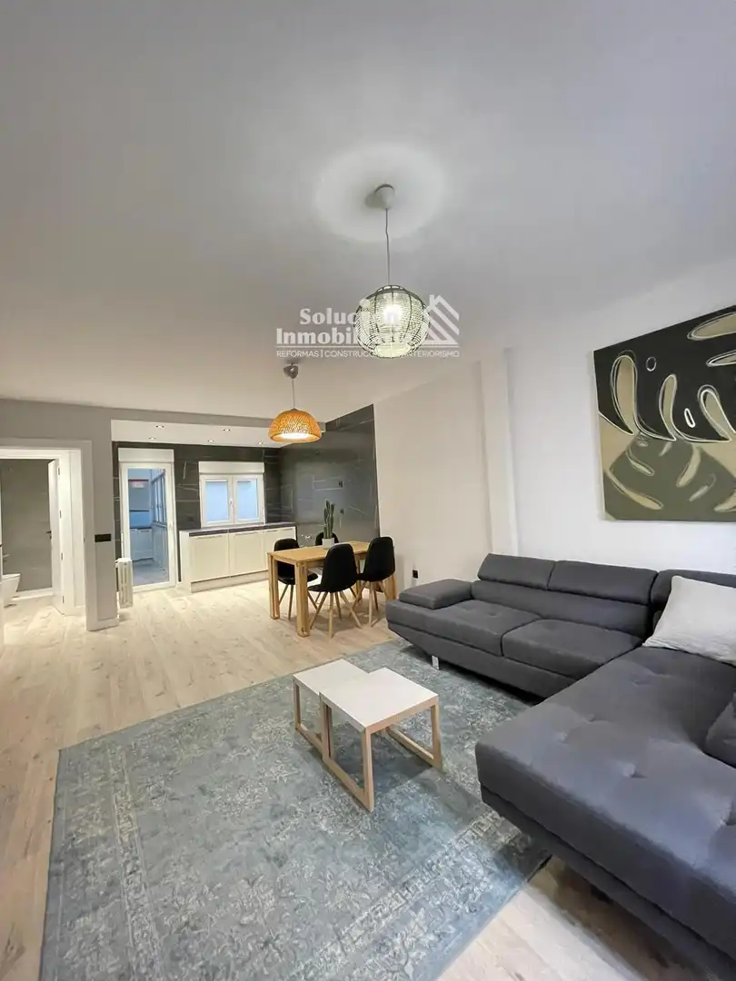 Exterior view of Flat for sale in San Bernardo - Carmelitas - Campus