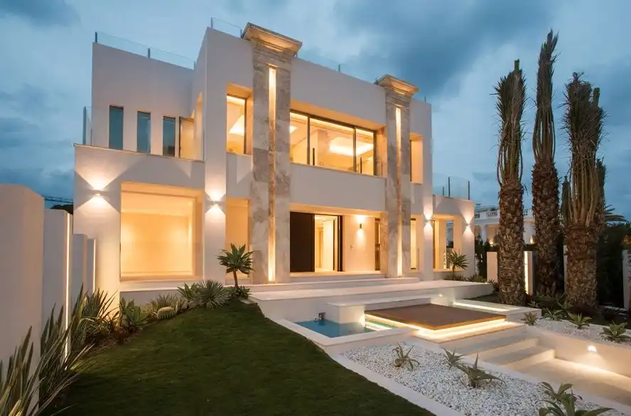 Vista exterior de Casa o chalet en venta en Marbella con Aire acondicionado, Calefacción y Terraza