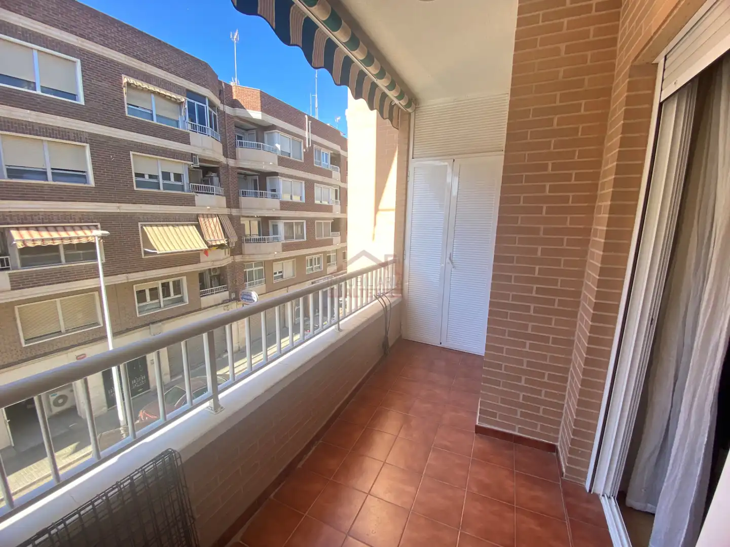 Terraza de Piso en venta en Elche / Elx con Aire acondicionado, Calefacción y Horno