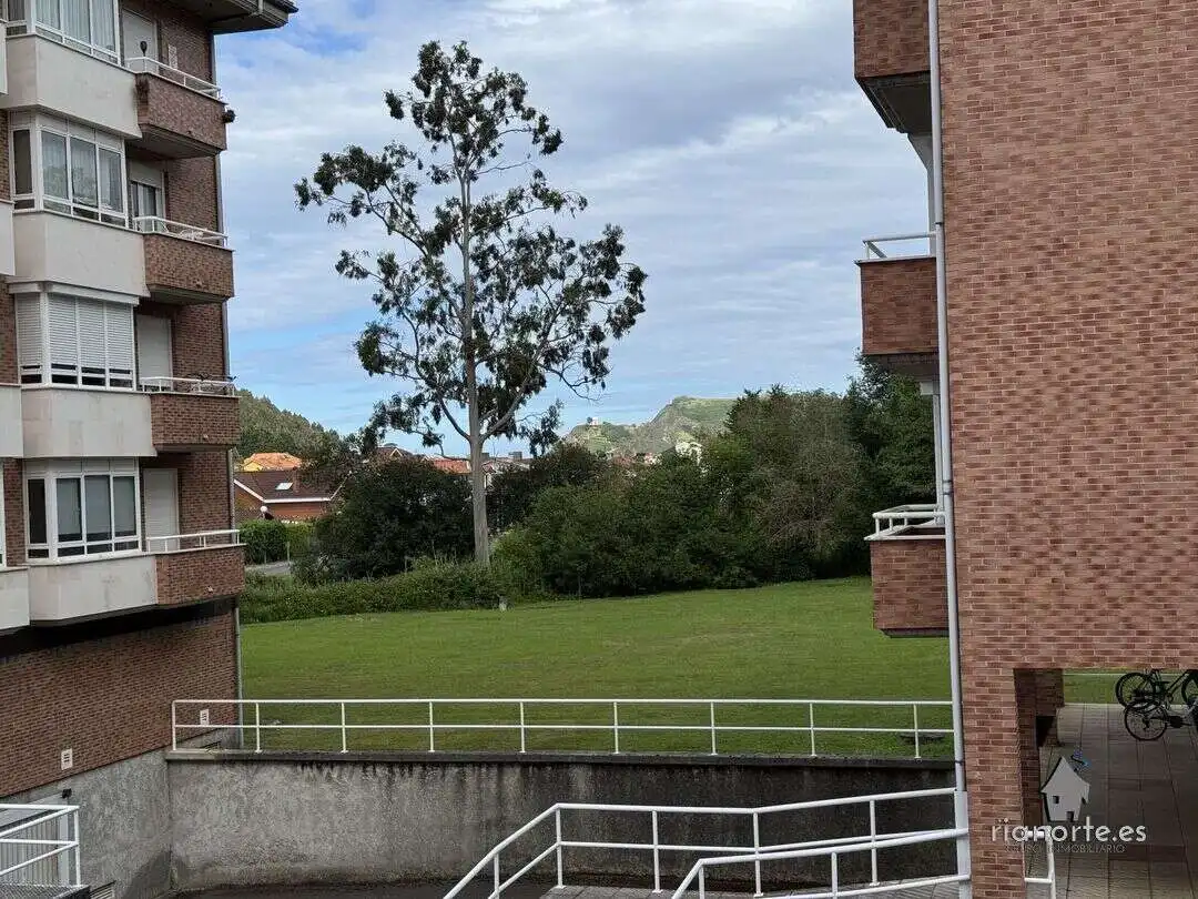 Außenansicht von Wohnung zum Verkauf in Ribadesella mit Heizung und Balkon