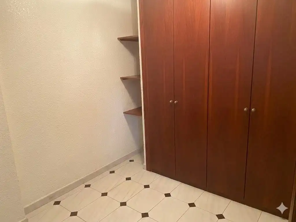 Bedroom of Flat for sale in Silla  with Balcony