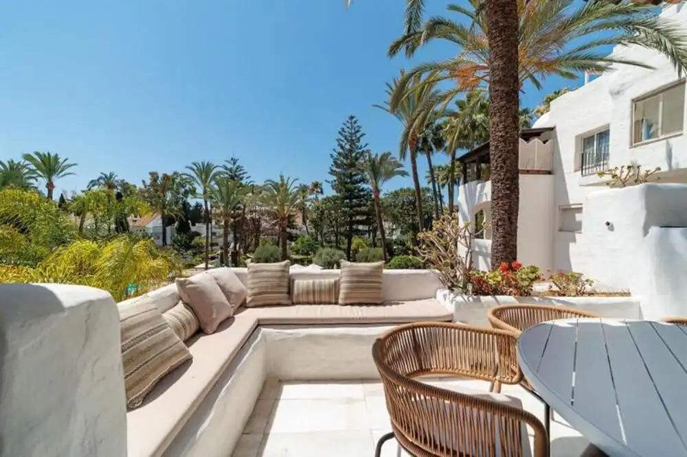 Apartamento de alquiler en Puerto Banús