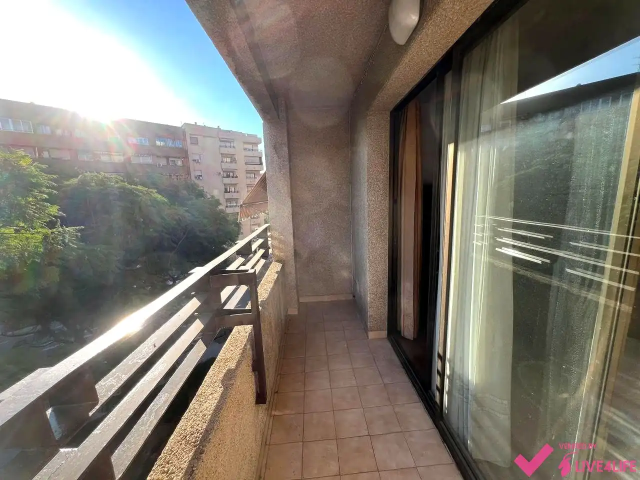 Balcony of Flat for rent in Valencia  with Air Conditioner, Parquet flooring and Furnished