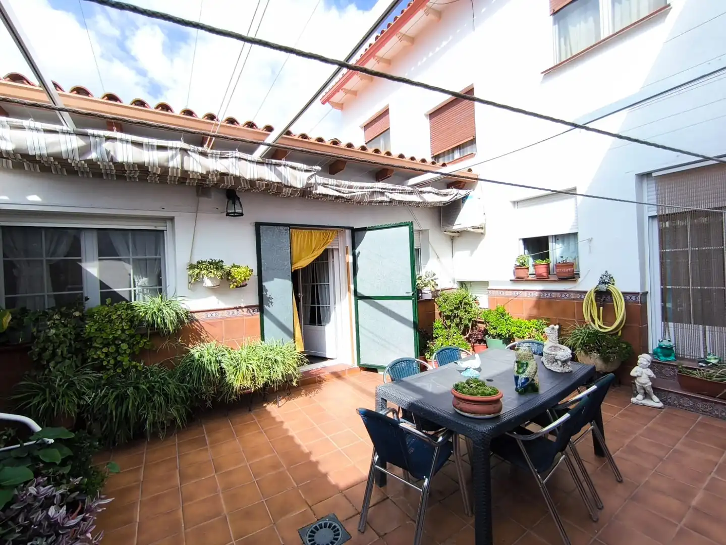 Terrace of Houses for sale in Lillo  with Heating, Private garden and Terrace