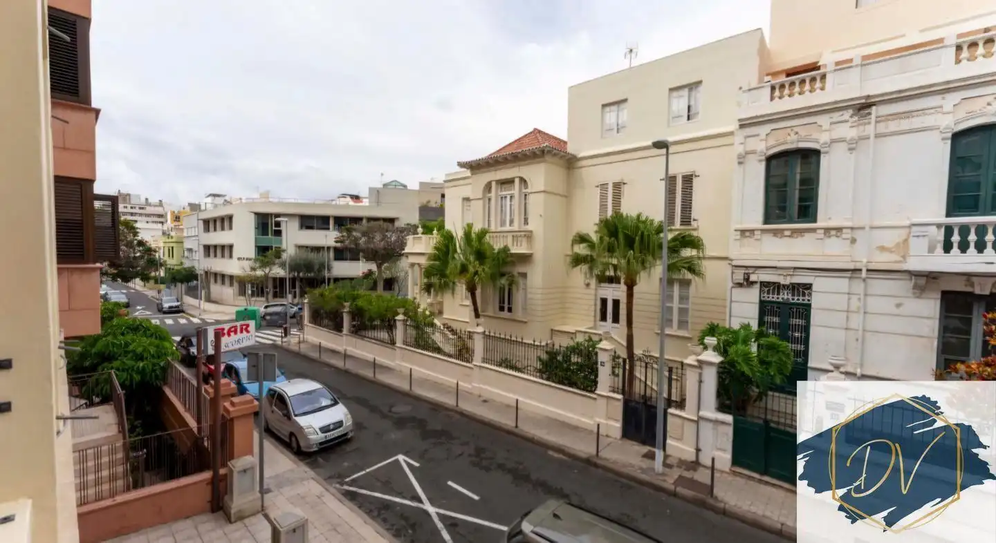 Flat with terrace for sale in Calle de Jesús y María, imagen 20