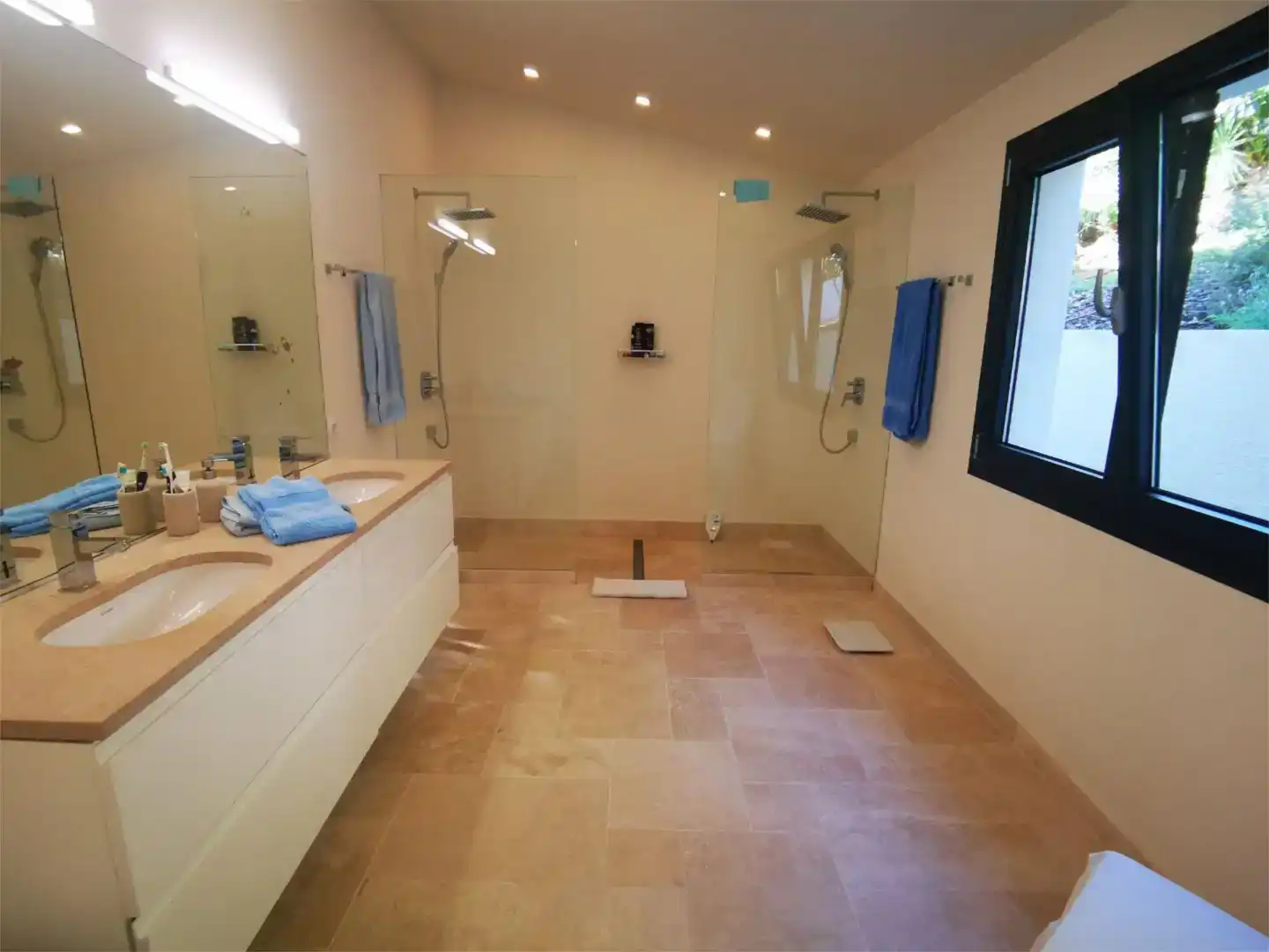 Bathroom of Houses for sale in Andratx  with Air Conditioner and Swimming Pool